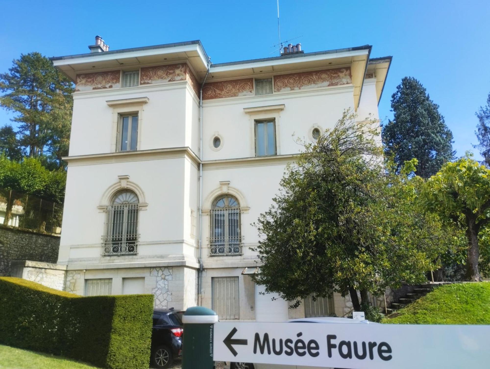 "Chalet Marie Louise" Logement 3 Etoiles Dans Une Maison De Ville A 400M Du Centre Ville Εξ Λε Μπαν Εξωτερικό φωτογραφία